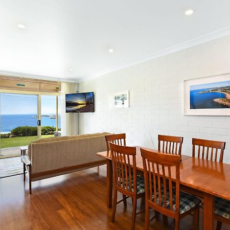 Dolphins Beachfront Apartment No 4 Port Elliot Esterno foto